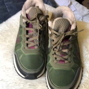 Green and Purple Athletic Sneakers with Durable Design